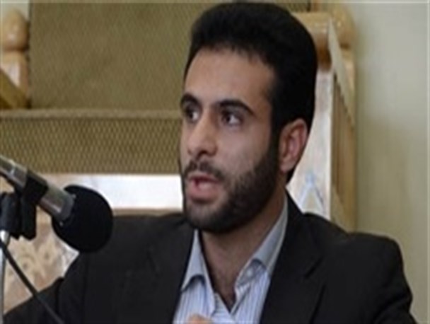دستگاه دیپلماسی به جای تبریک به عربستان پیگیر مجازات عاملان فرودگاه جده باشد