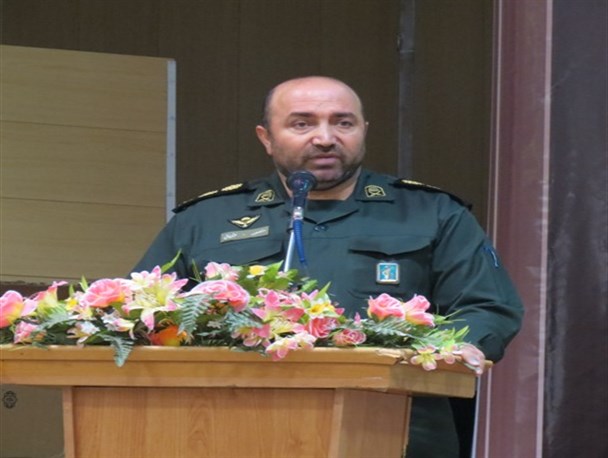 نگذاریم مسائل داخلی و بین المللی ایران اسلامی بهانه ایی برای ماجراجویی استکبار شود