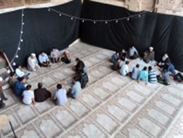 روزی با معتکفین/ تصاویر