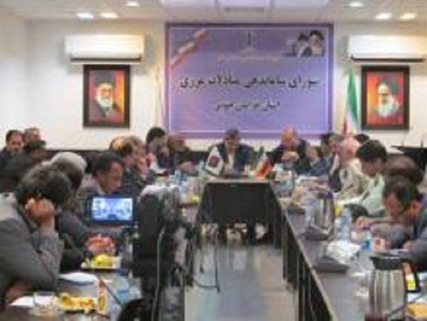 تسریع در پرداخت درآمد حاصل از فروش مواد نفتی به مرزنشینان/تجهیزات بازارچه ماهیرود سربیشه در حد مطلوب نیست