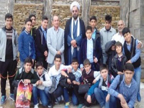 اردوی سیاحتی ،فرهنگی نوجوانان اسالمی با همراهی امام جمعه اسالم / تصاویر