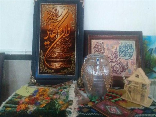 برپایی نمایشگاه صنایع دستی در شهر توپ آغاج+عکس