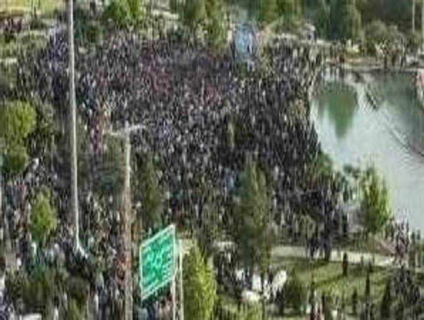 تصاویر ارسالی از مخاطبین برای مرصاد/ از توفان گناباد تا جشن پیروزی کاندیدای اصولگرایان در لرستان