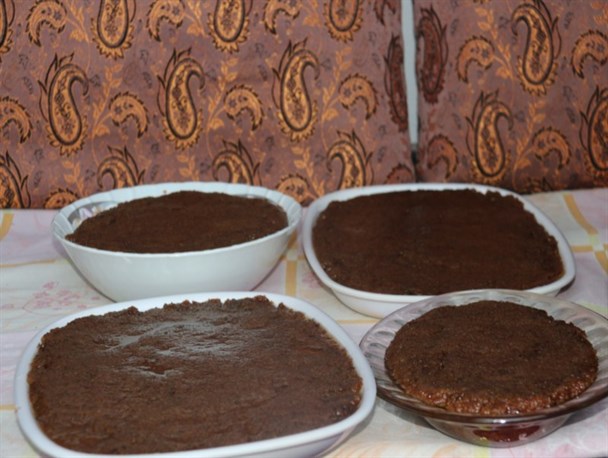 نحوه پخت حلوا گردویی در کردکوی+تصاویر
