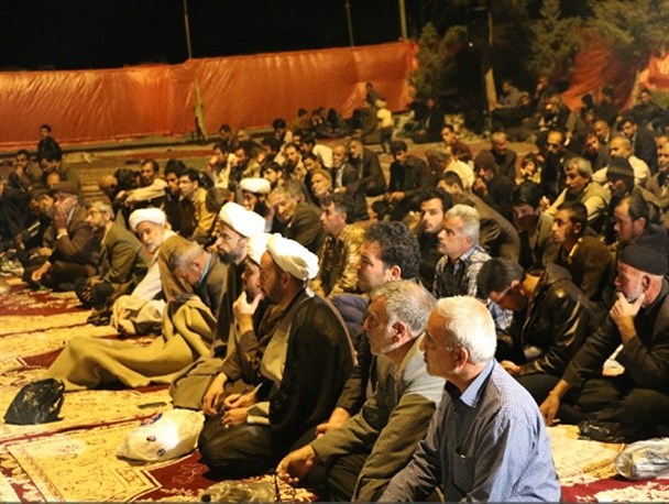 برگزاری مراسم سوگواری شهادت هفتمین امام شیعیان در امامزاده عبدالله (ع) کوهان