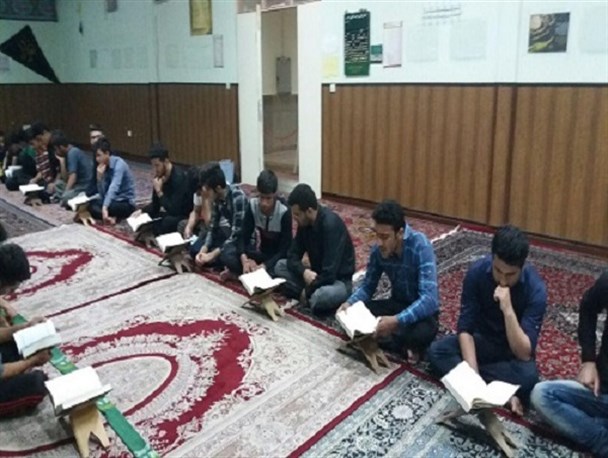 برگزاری کلاس های قرآن در دانشگاه شهید بهشتی البرز