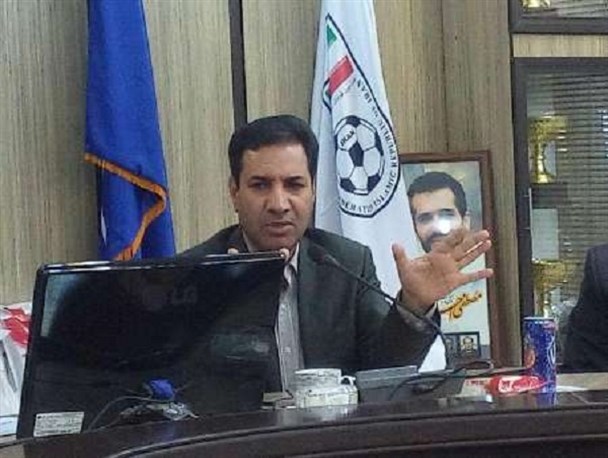 نبود ساختار و تشکیلات صحیح؛ علت سقوط تیم وحدت یزد / شرایط اقتصادی کنونی جذابیت سرمایه‌گذاری در فوتبال را گرفته است