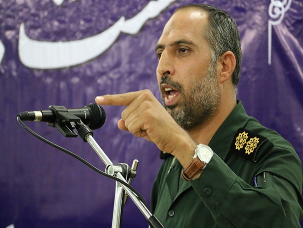 فردی را انتخاب کنید که روحیه انقلابی دارد