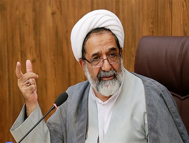 قول 100 روزه برای حل مشکلات با توکل به آمریکا بود نه خدا!/ در قضیه برجام عزت ملی مخدوش شد