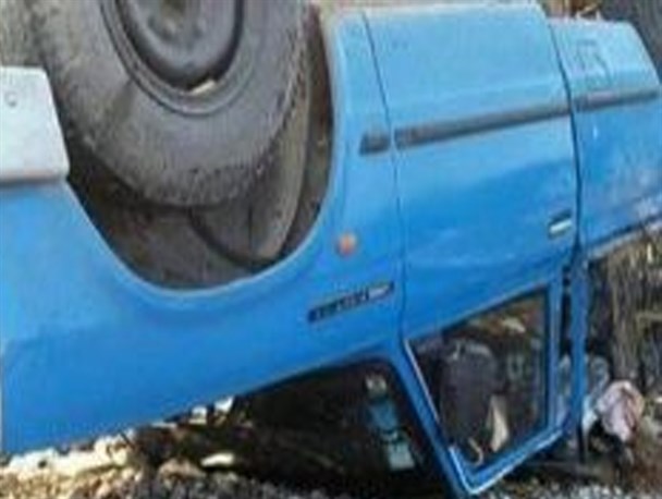 تصادف یک نیسان حامل ۲۲ تبعه افغان/ آمار اولیه ۲ کشته و ۲۰ زخمی