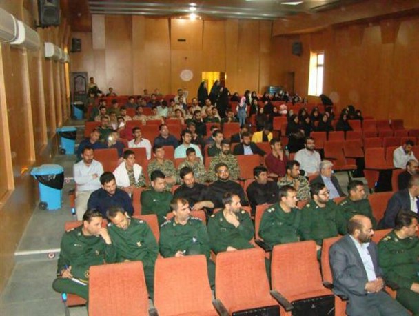 برگزاری مراسم گرامیداشت هفته عقیدتی سیاسی در دورود