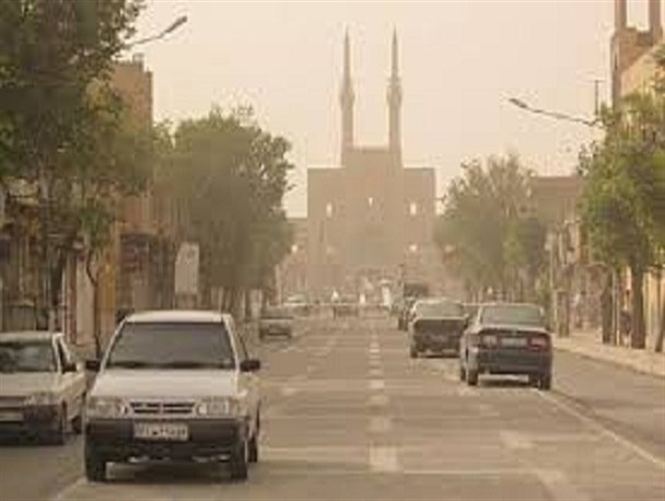 وزش باد شدید و گرد و خاک در یزد