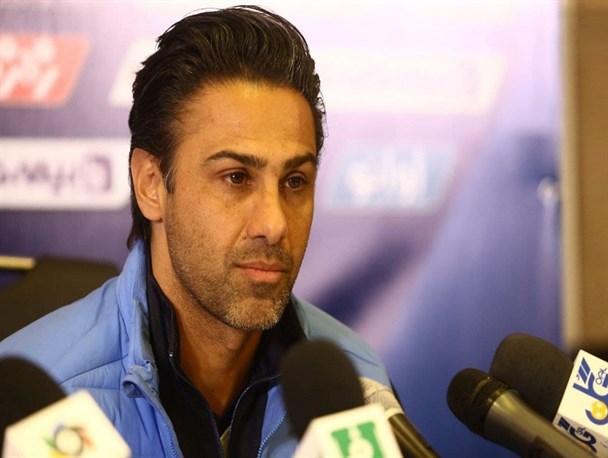 مجیدی: از خط دفاعی‌ام راضی هستم ولی گل بد خوردیم/ به‌فکر رکورد نیستم و فقط قهرمانی می‌خواهم