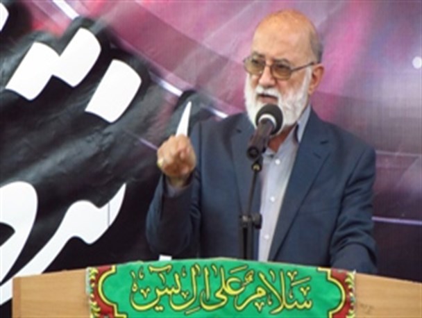 صحبت های دکتر چمران در مراسم ارتحال امام(ره) بجنورد ناتمام ماند/ خستگی عامل از حال رفتن ایشان بود