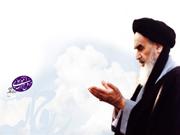 امام خمینی(ره) رهبر بعثت در زمان ظلمانی ستم شاهی بود/انسجام و قدرت درون نظام پس از انتخاب آیت الله خامنه ای به عنوان رهبری همه را مبهوت کرده بود