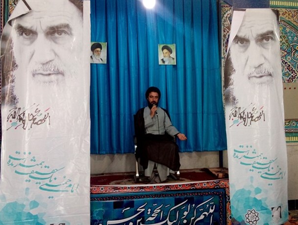 همه چیز در زندگی امام رنگ و بوی خدایی داشت