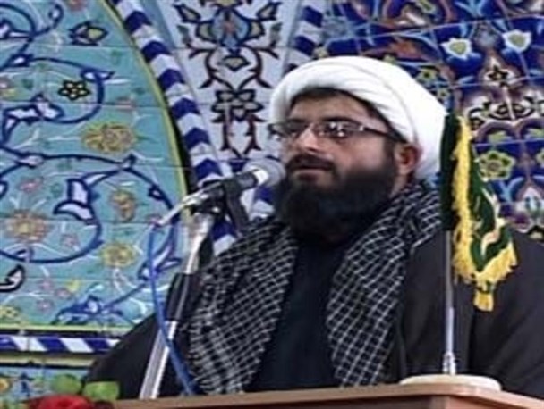 رسیدن کشور به استقلال سیاسی فرهنگی یکی از اهداف امام خمینی (ره) است