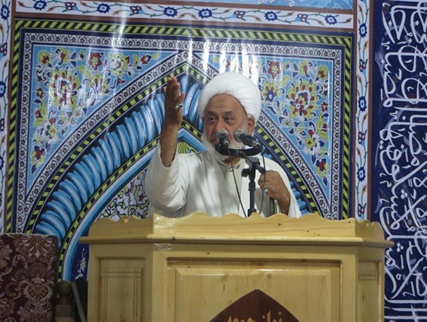 امام خمینی(ره) جامع تمام کمالات بود/ در خط رهبری و ولایت فقیه بودن از خواسته های امام راحل است