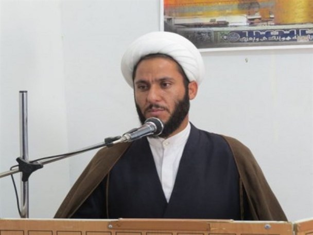 راه امام خامنه ای، حرکت در مسیر و اندیشه خمینی کبیر است