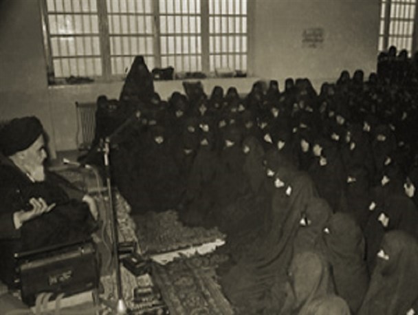 نقش زنان در اجتماع از دیدگاه امام خمینی (ره)