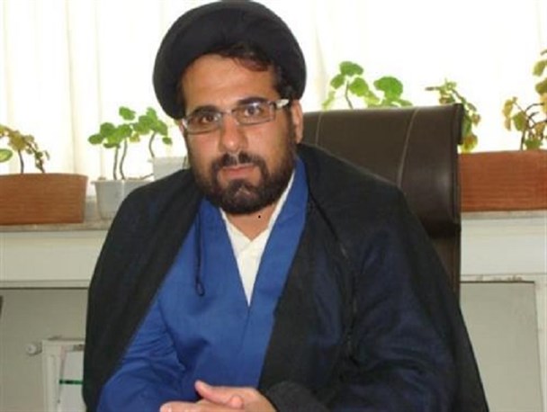 در قیام 15 خرداد 42 مبارزه با استبداد ستمشاهی شکل جدیدی به خود گرفت