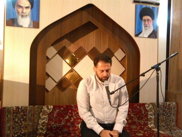 محفل انس با قرآن کریم در زادگاه امام(ره) برگزار شد+ عکس