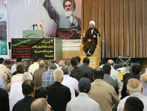 امام (ره) پیش از اینکه یک رهبر سیاسی باشد، یک الگو بود