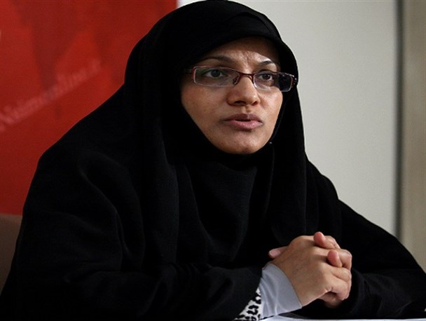 نظرات امام راحل در مورد بانوان منحصربفرد است
