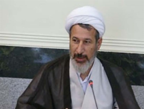 اتحاد حول محور ولایت و رهبری، رمز پیروزی ملت ایران است