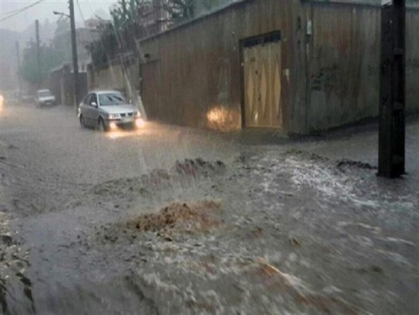سیل به چندین روستای بوئین‌زهرا خسارت وارد کرد/ تلفات جانی نداشتیم