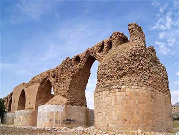 کمر،کشکان در سایه بی تدبیری ها شکسته شد/کشاورزی پلدختر در ذوب آهن رومشکان و برنج کاری ویسیان غرق شد