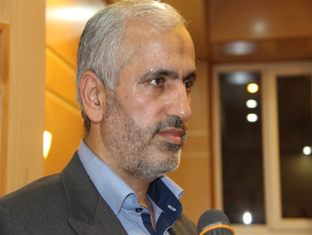 در راستای فرمایشات رهبری با جدیت با مفاسد اقتصادی برخورد می کنیم