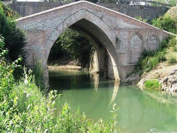 بی توجهی به اثر تاریخی باستانی یک هزار ساله پونل