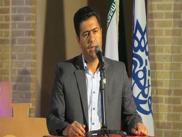 حمایت از داستان نویسان یزدی ضعف نمایشنامه را مرتفع می کند