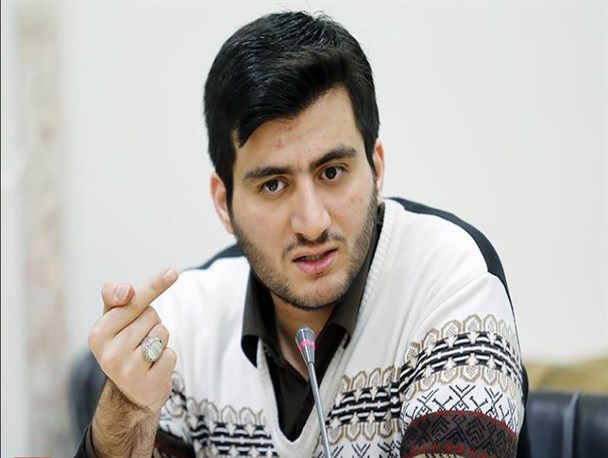 جنبش دانشجویی نیاز به تولید ادبیاتی جدید همراه با تغییر نگاه راهبردی خود دارد
