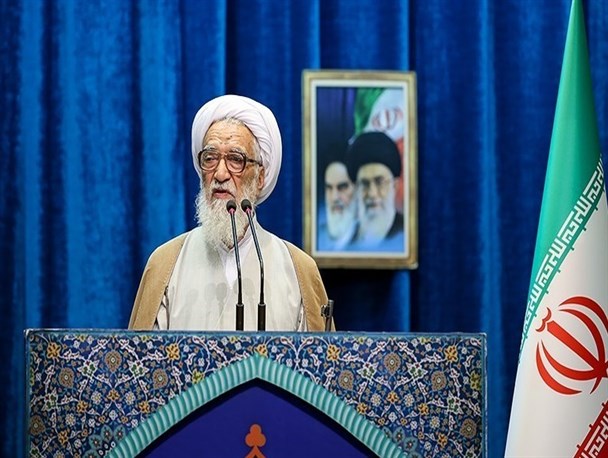 اگر با کلید نمی‌توانید، با چکش قفل مشکلات را باز کنید/ اینکه مردم به مسئولین دسترسی نداشته باشند، درست نیست/ در این انقلاب خیلی‌ها امتحان شدند و نمره صفر آوردند