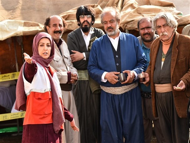 بهرام توکلی به نویسندگان«نون.خ۳» پیوست