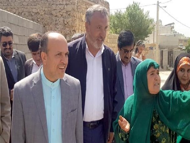 نظارت میدانی مجدد اعضای کمیسیون عمران از روند بازسازی منطقه زلزله‌زده سی‌سخت/ بازسازی کامل واحدهای مسکونی روستایی