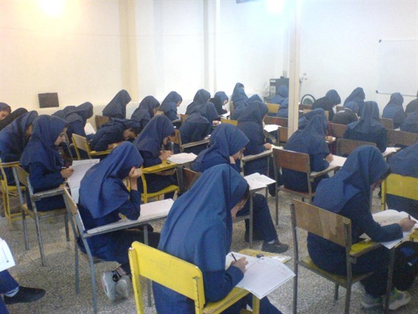 ادغام دو دبیرستان دخترانه تفرش منتفی شد