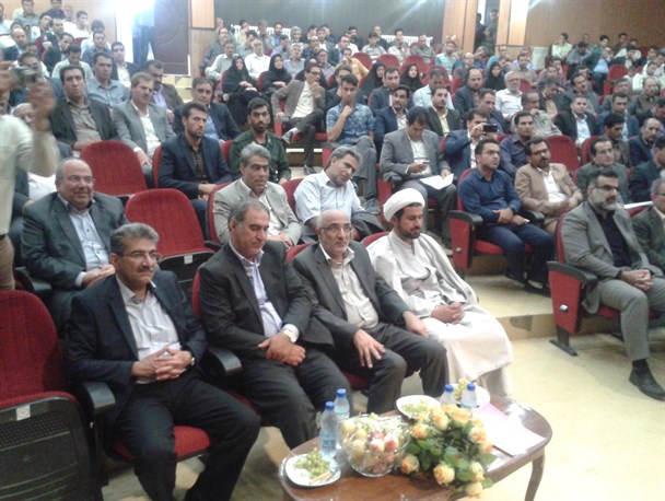 نبود جاده مناسب مهمترین علت فرار سرمایه گذاران از بوانات