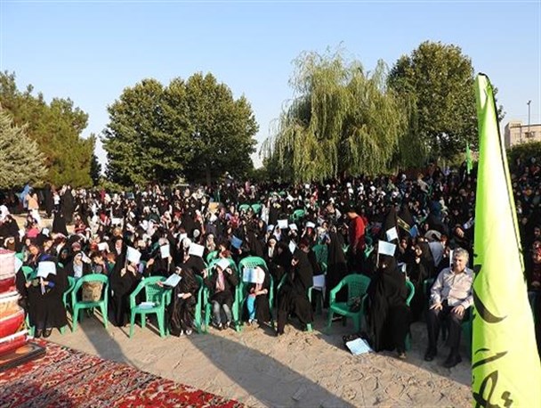 جشن میلاد حضرت معصومه (ص) و روز دختر در پارک ائللرباغی ارومیه برگزار شد+تصاویر