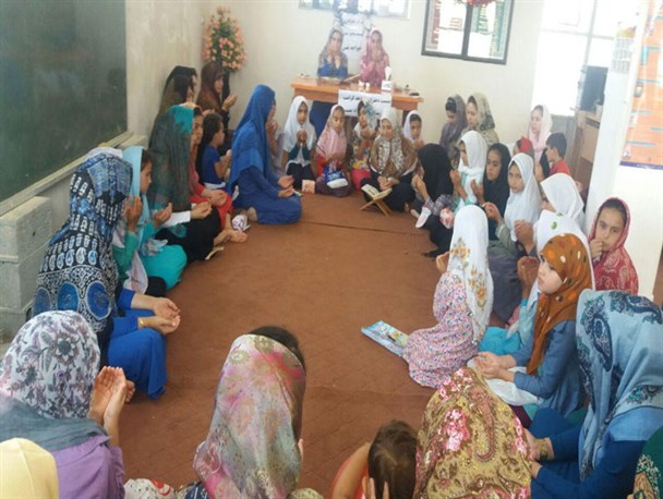 جشن روز دختر و میلاد حضرت معصومه (س) در روستای خواجه نفس برگزار شد+ تصاویر