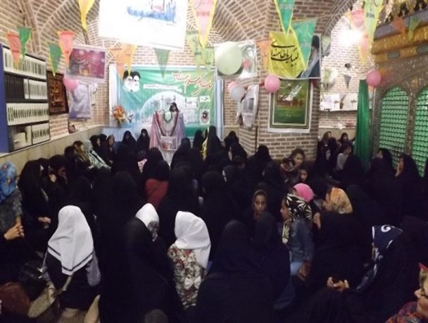 همایش گوهر علم و عفاف در امامزاده بزرگ سراب برگزار شد