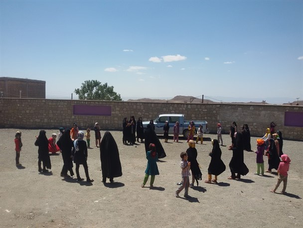 غبار زدایی از چهره محروم مناطق روستایی؛ ارمغان اردوهای جهادی