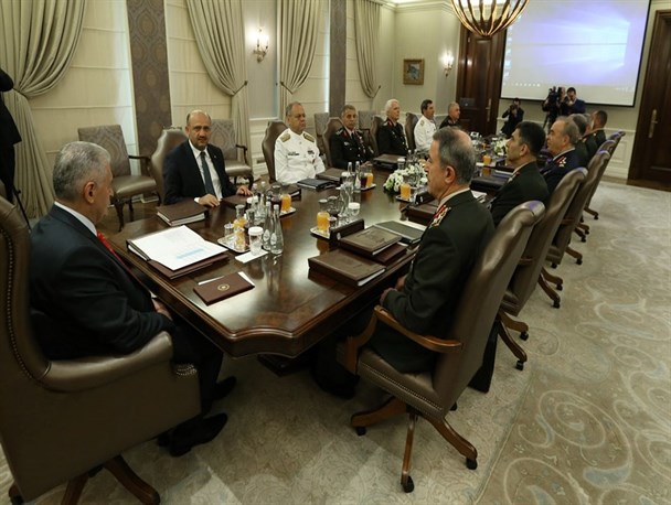 کودتای اردوغان در پادگان فرماندهان!