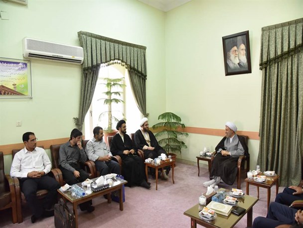 دیدار مسئولان کانون رهپویان وصال با نماینده ولی فقیه در فارس
