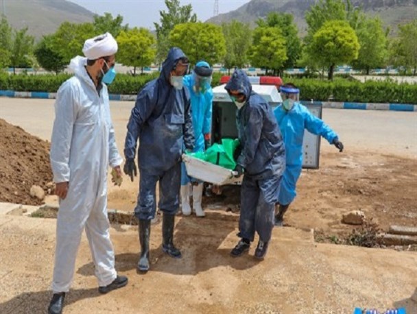 کرونا سوار بر بال بیخیالی مردم اوج می‌گیرد/ تزریق واکسن به منزله عدم ابتلا به کرونا نیست