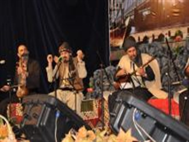 گروه موسیقی مقام نوازان شاهو سرپل ذهاب به جشنواره موسیقی بروجن راه یافت