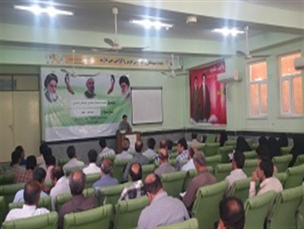 جلسه توجیهی مدیران مدارس شهرستان دشتی برگزار شد