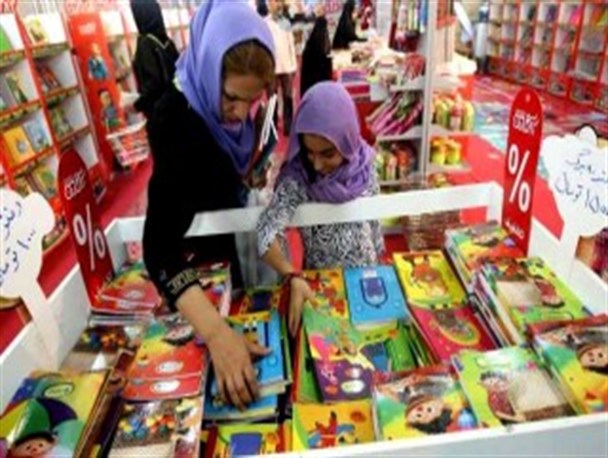 نمایشگاه‌های نوشت‌افزار ایرانی‌اسلامی در مازندران/ توزیع نامناسب نوشت‌افزارهای ایرانی در استان